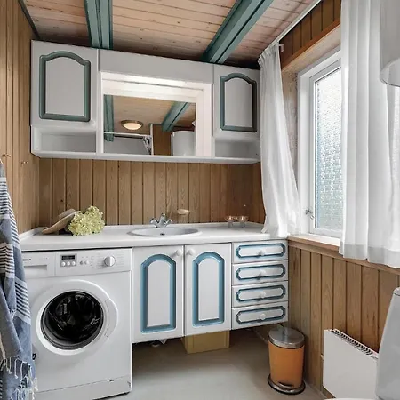 Holiday home Awesome In Romo With Kitchen *