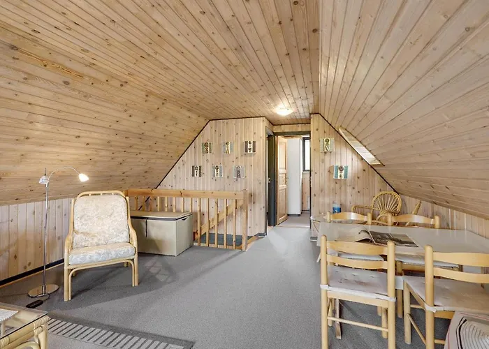 Klyden Romo Iv * Romo